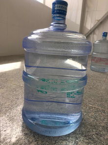 品质生活，安心之选——专业桶装水上门配送服务